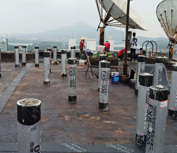 云南北路南泰大厦楼顶防水施工